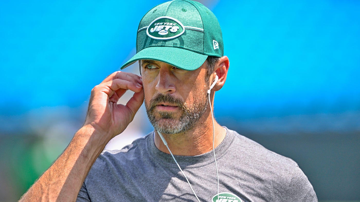Jets' Aaron Rodgers contributes to upcoming unauthorized biography, 'Out of the Darkness,' per report