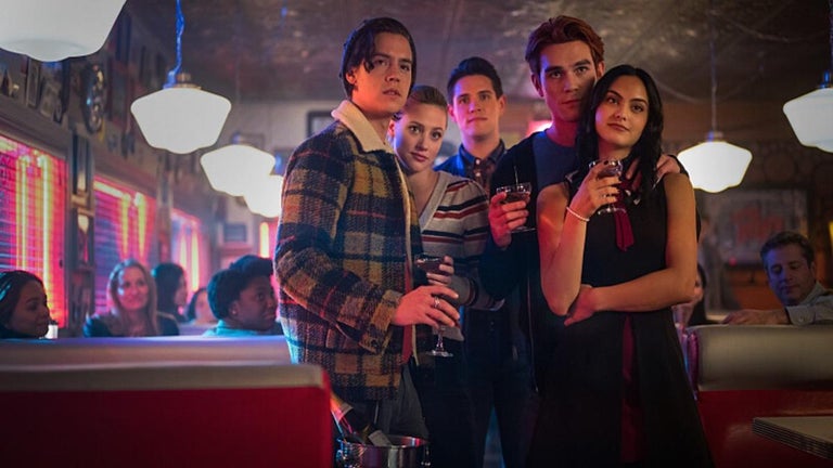 'Riverdale': Cole Sprouse and Casey Cott Reveal Terrifying Incidents With Fans