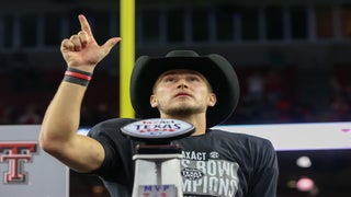 Big 12 commissioner tells Texas Tech head coach he'd 'better take care of  business' against Longhorns