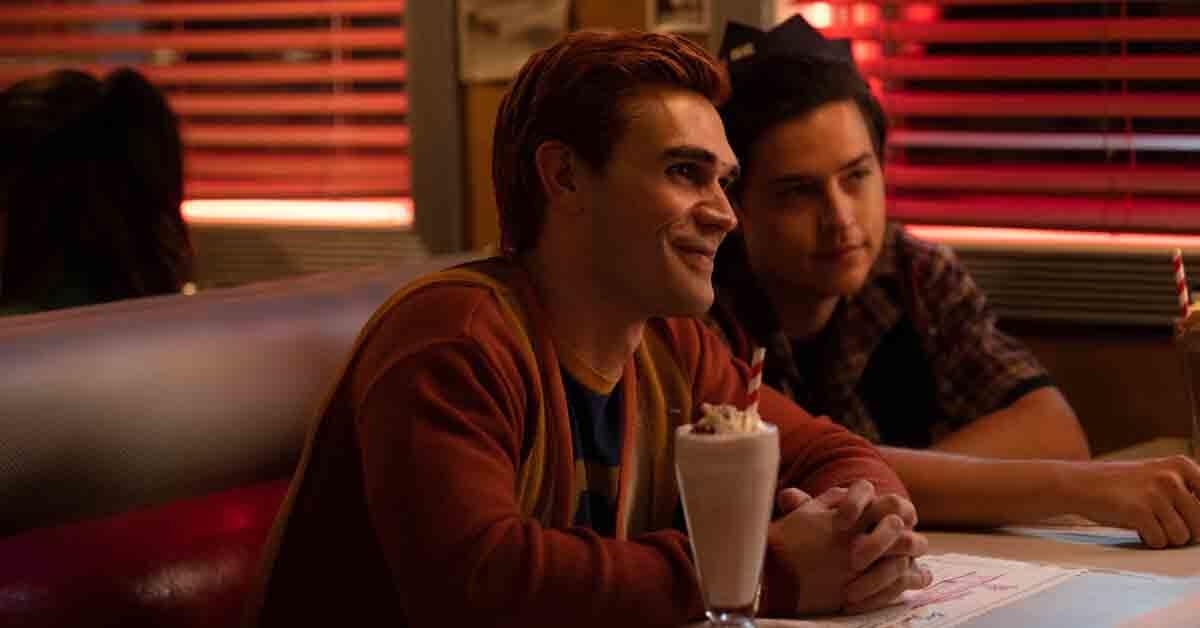 Does Riverdale's Series Finale Create a Major Plothole?