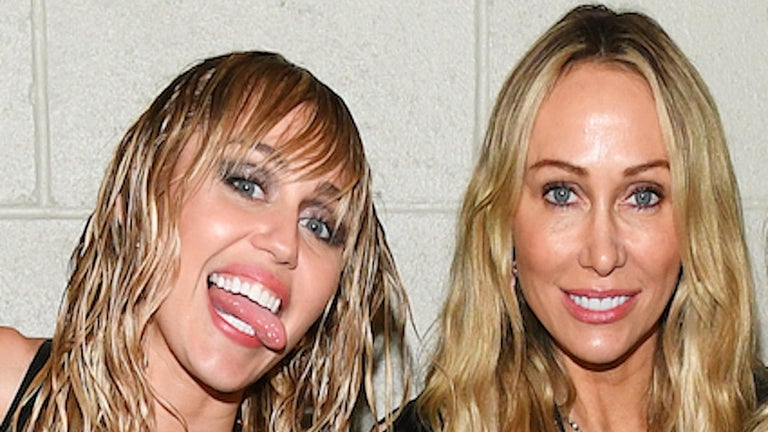 Tish Cyrus Marries 'Prison Break' Star With Help From Daughter Miley Cyrus