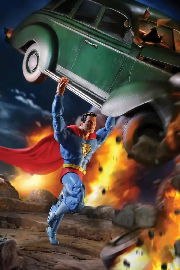 superman-78-the-metal-curtain-1-mcfarlane-action-figure-variant-1.jpg