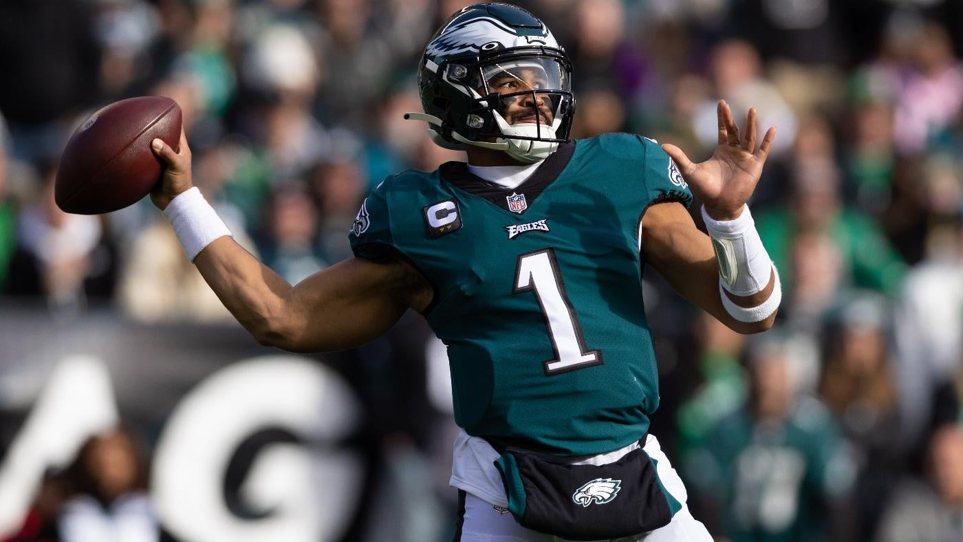 Super Bowl Props Guide: Odds, picks for more than 500 Eagles vs. Chiefs prop  bets from SportsLine 