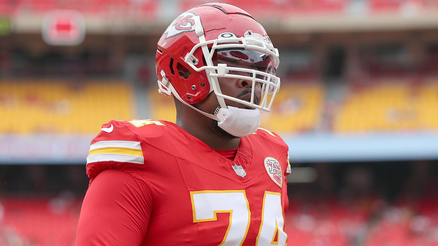Chiefs' Jawaan Taylor appears to get away with false starts, illegal formation throughout Week 1 loss to Lions