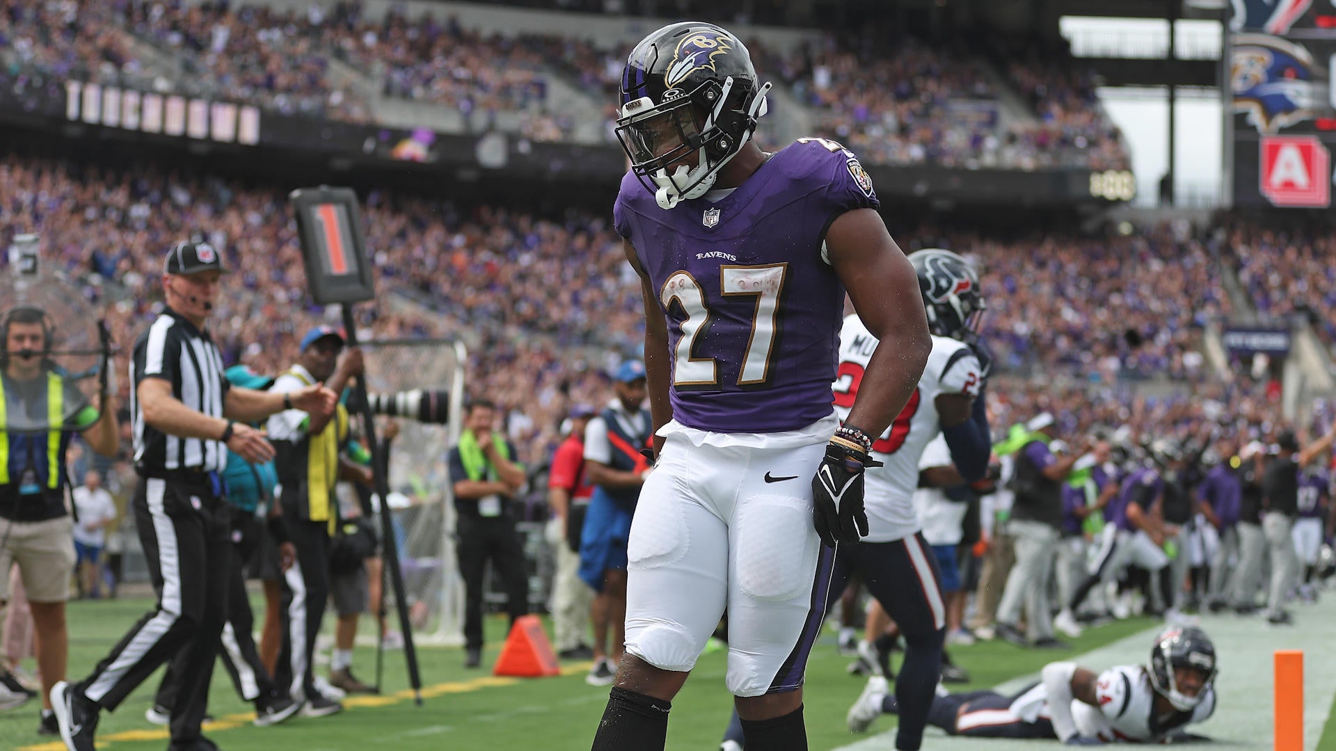 J.K. Dobbins Injury Update: Ravens RB Suffers Torn Achilles Vs. Texans ...