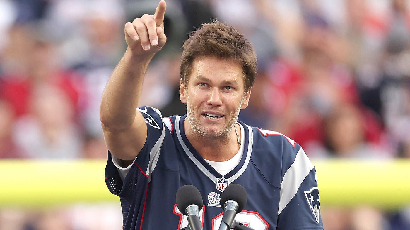 Tom Brady to immediately get inducted into Patriots Hall of Fame as Robert Kraft waives waiting period for QB