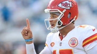 Report: Mahomes expected to be highest paid player in NFL when