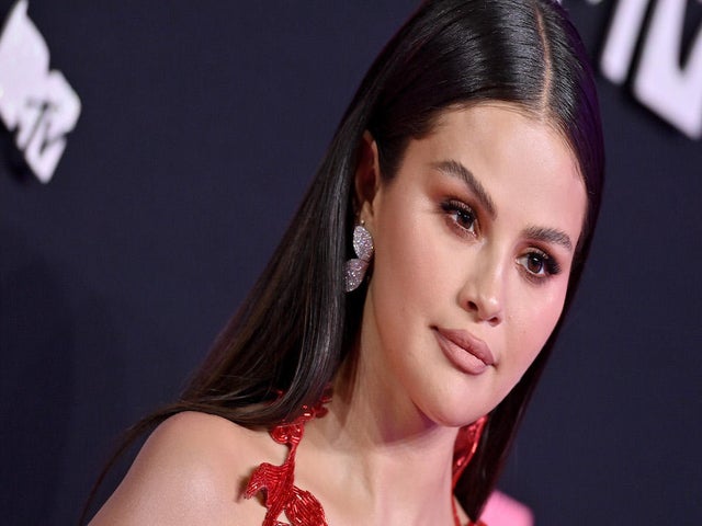 Selena Gomez Hits Back Against Comments About Her Reaction to Chris Brown VMA Nomination