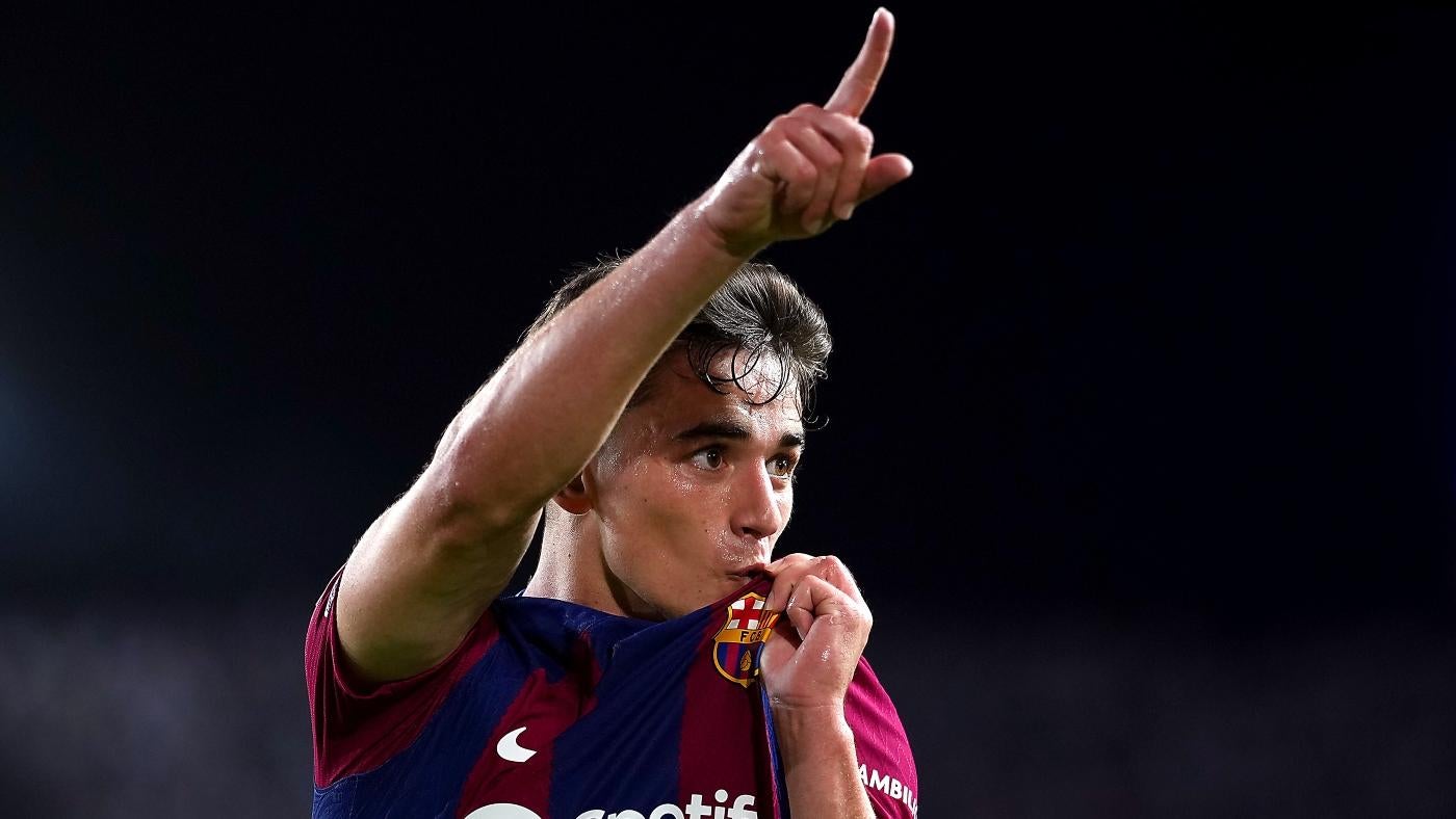 Looking to avoid another early exit, Barcelona opens Champions League with  5-0 rout of Antwerp