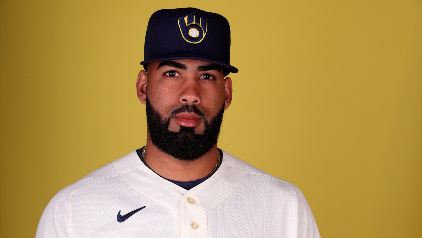 Brewers pitcher tests positive for PEDs for second time in two seasons, gets 162-game ban