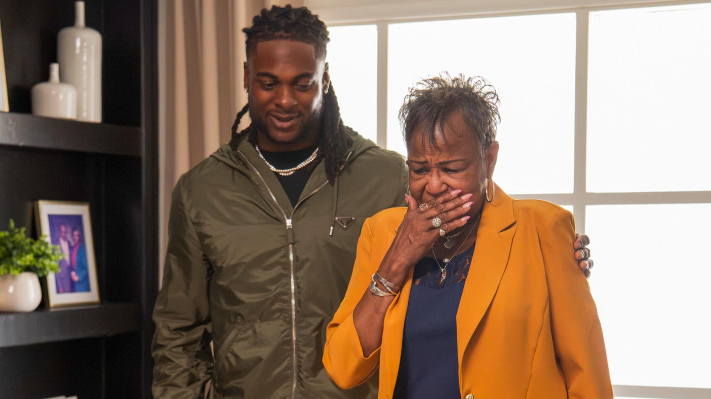 Raiders' Davante Adams to give grandmother home makeover on new episode of CBS' 'Secret Celebrity Renovation'