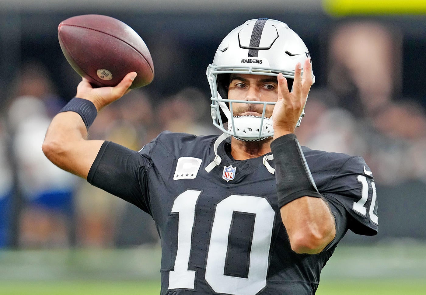 Raiders QB Jimmy Garoppolo and WR Davante Adams named No. 6 QB-WR