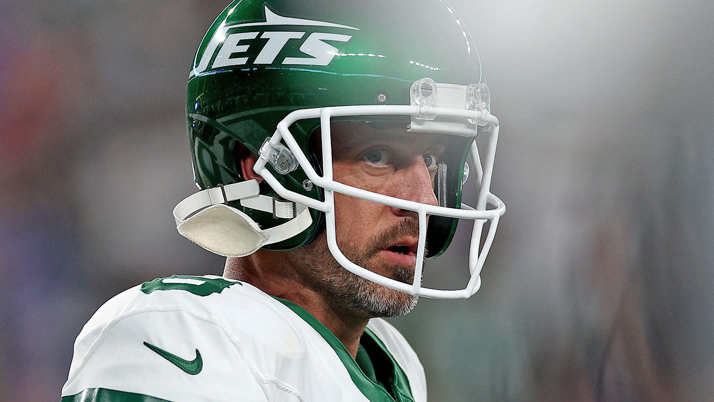 Jets' Aaron Rodgers calls Travis Kelce 'Mr. Pfizer' after vaccine ad, says he's 'well ahead' of rehab timeline