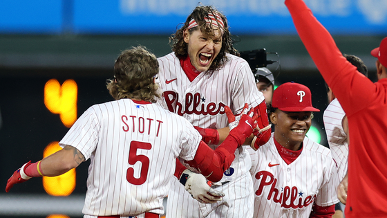 phillies-bohm-getty.png