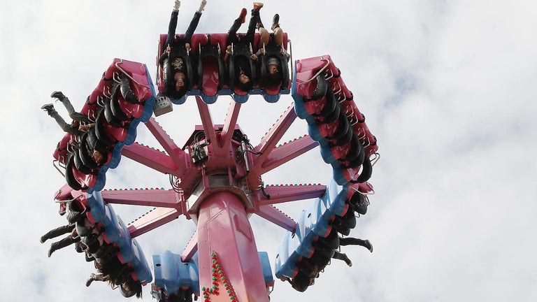 Theme Park Ride Traps Visitors Upside Down for Almost Half an Hour