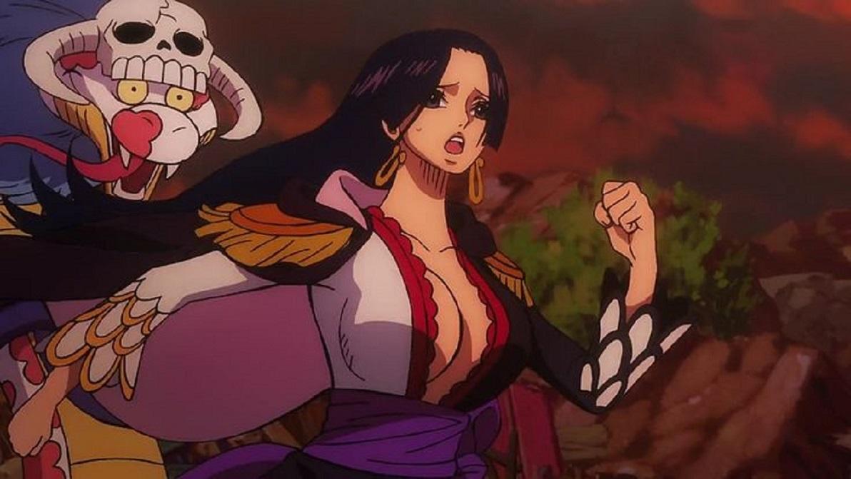One Piece Cosplay Brings to life Luffy's Future Wife, Boa Hancock