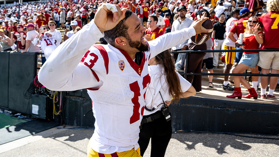 caleb-williams-usc-white-colorado-g.png
