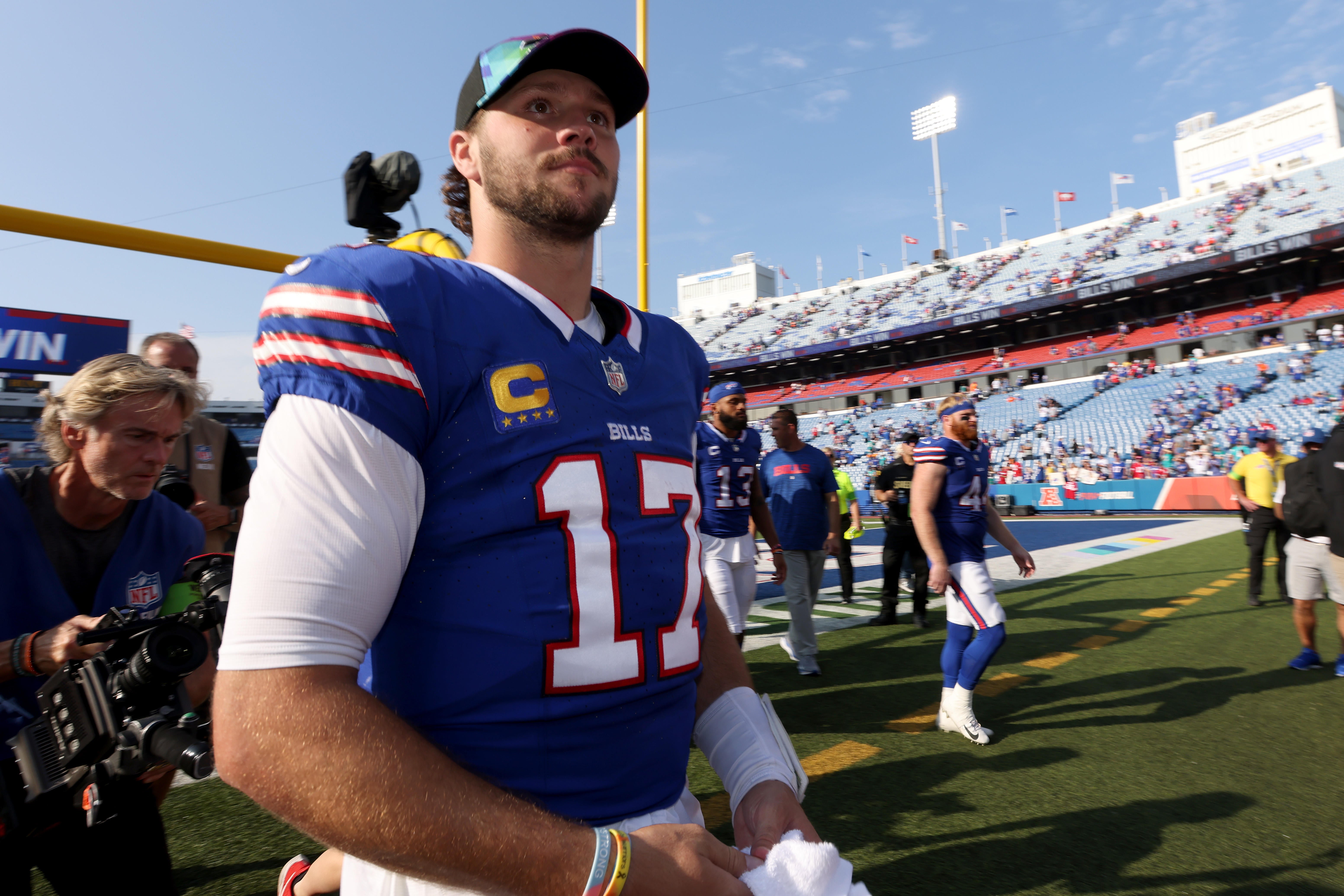 NFL Monday QB: Josh Allen and Bills Too Much for Tua 