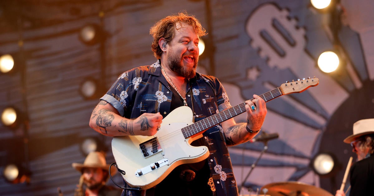 Country Singer Nathaniel Rateliff Arrested in North Carolina