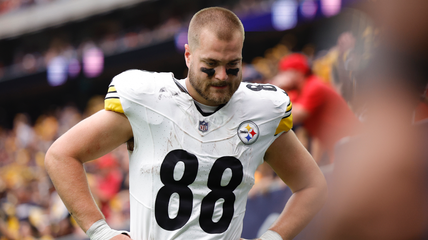 Steelers' Pat Freiermuth expected to miss 2-3 weeks with hamstring injury, per report