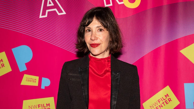 'Portlandia' Star Carrie Brownstein Reveals Her Mom and Stepfather Died in 2022 Car Crash