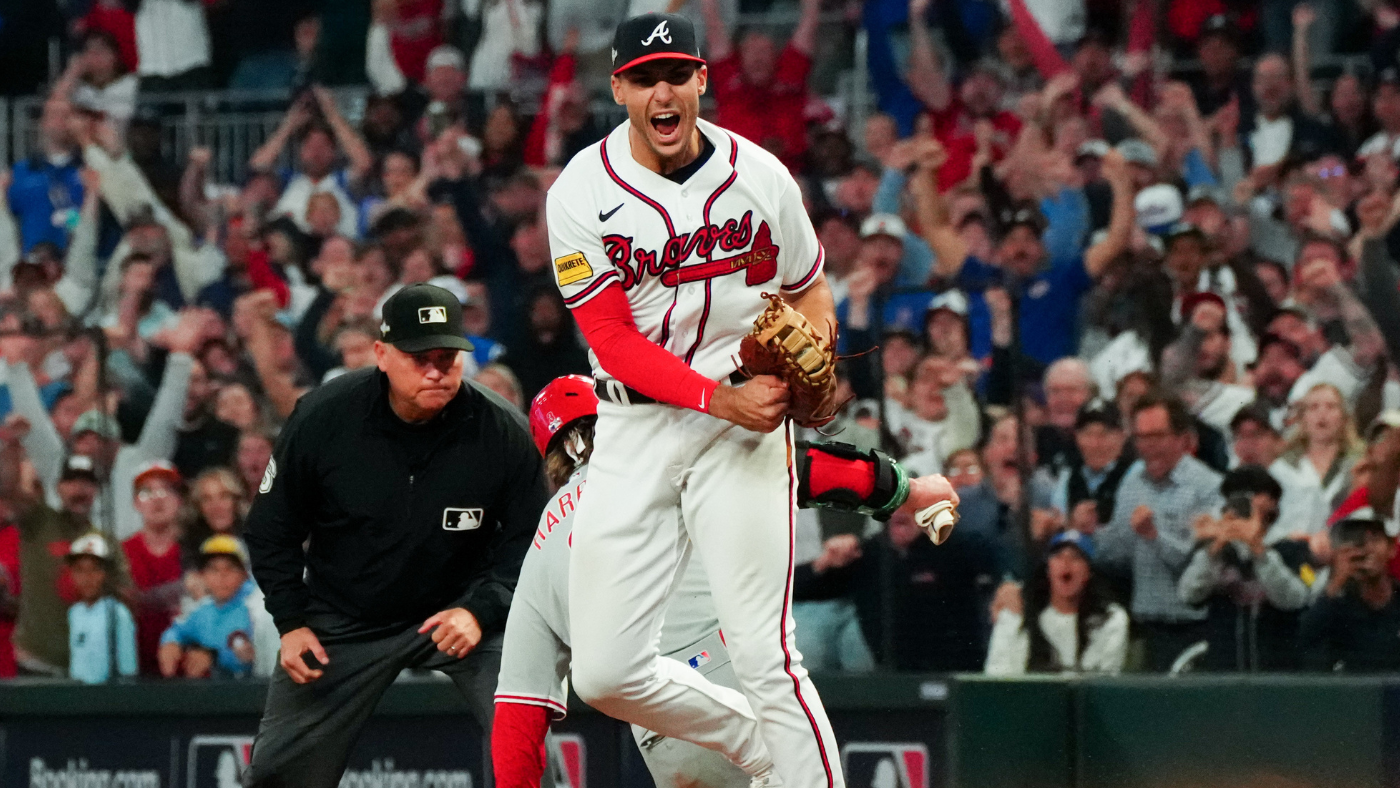 Braves vs. Phillies score, highlights: Atlanta's crazy game-ending double  play, clutch homers even NLDS 