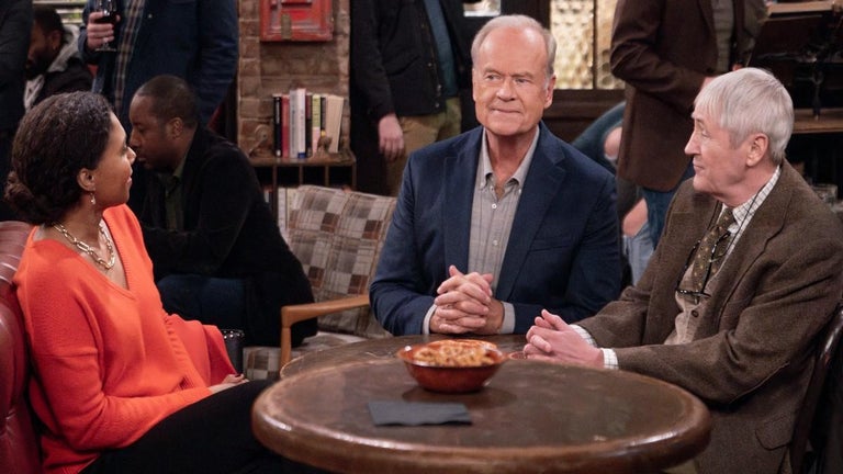 'Frasier' Reboot Could Return to 'Cheers' Bar, Producers Tease