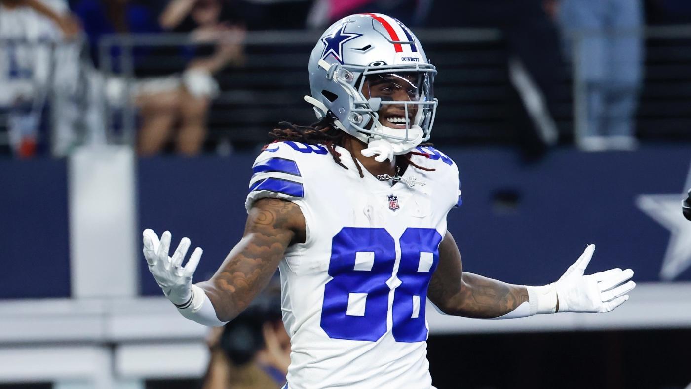 Cowboys star CeeDee Lamb just became first player in NFL history to pull off this improbable receiving feat