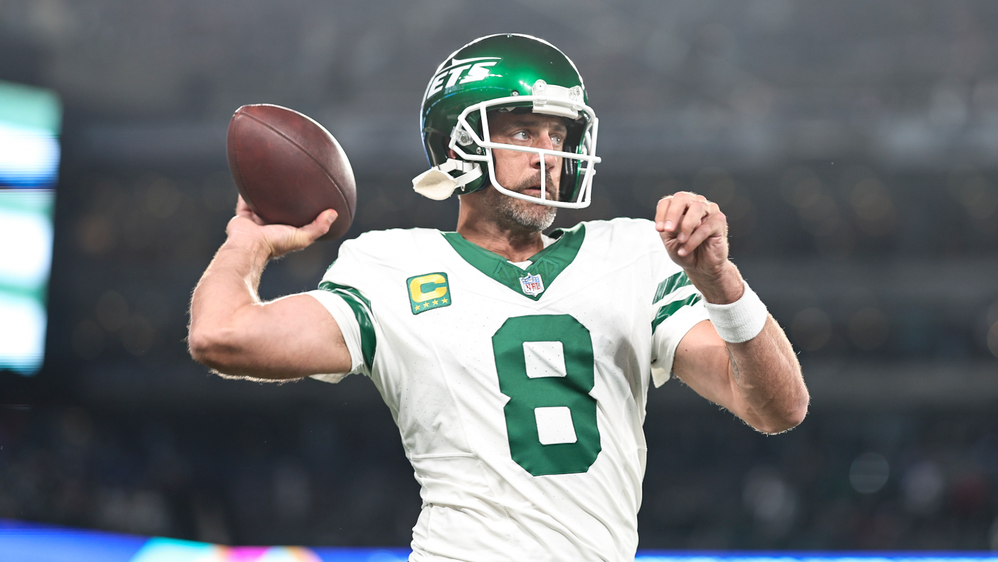 Aaron Rodgers looks 'pretty jacked' as Jets QB prepares for 2024 season