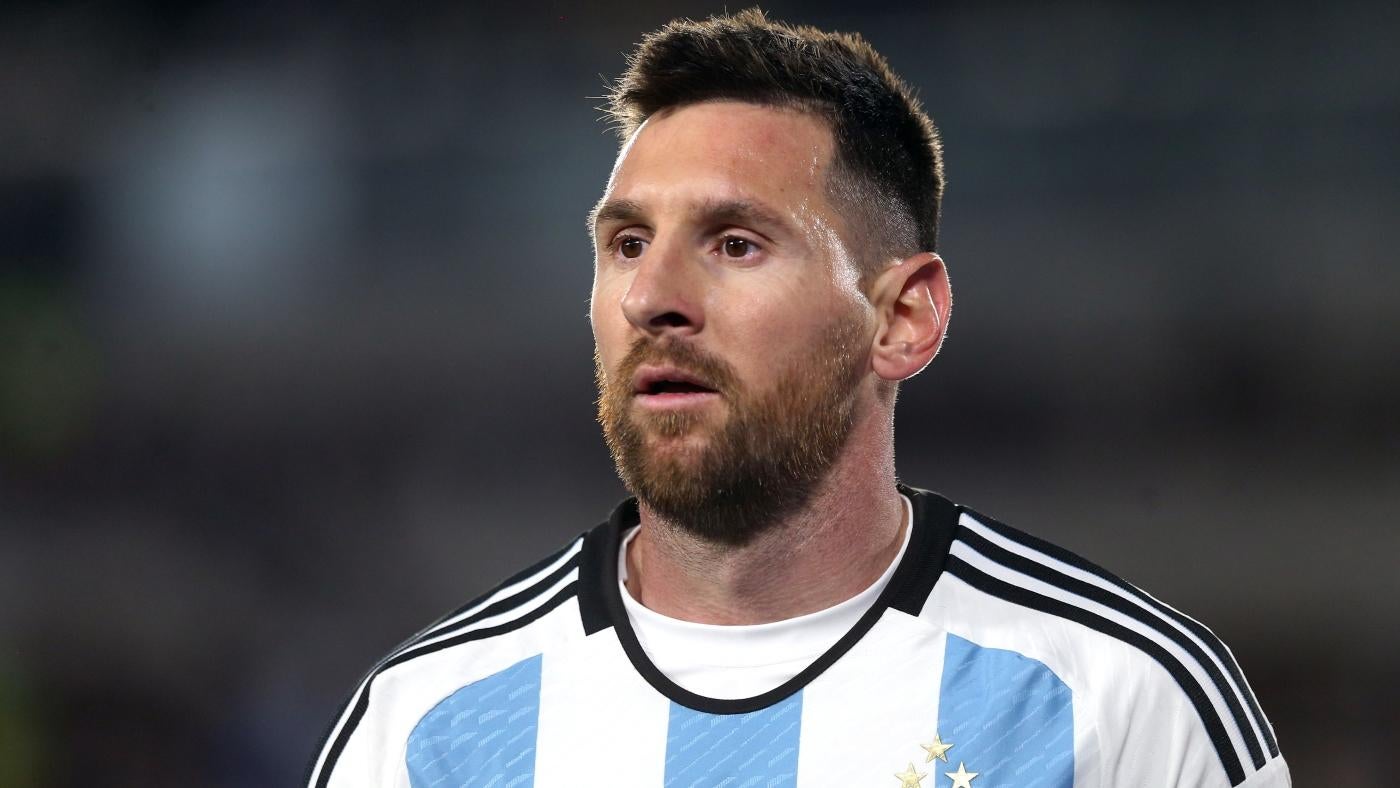 Lionel Messi named to Argentina XI in World Cup qualifier against Peru, makes first start since Sept. 20