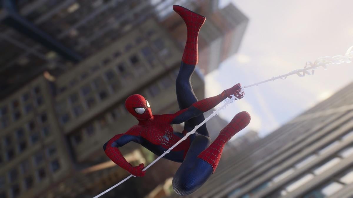 Marvel's Spider-Man 2 patch fixes a bug that turned the superheroes into a  little cube, but fans want it back