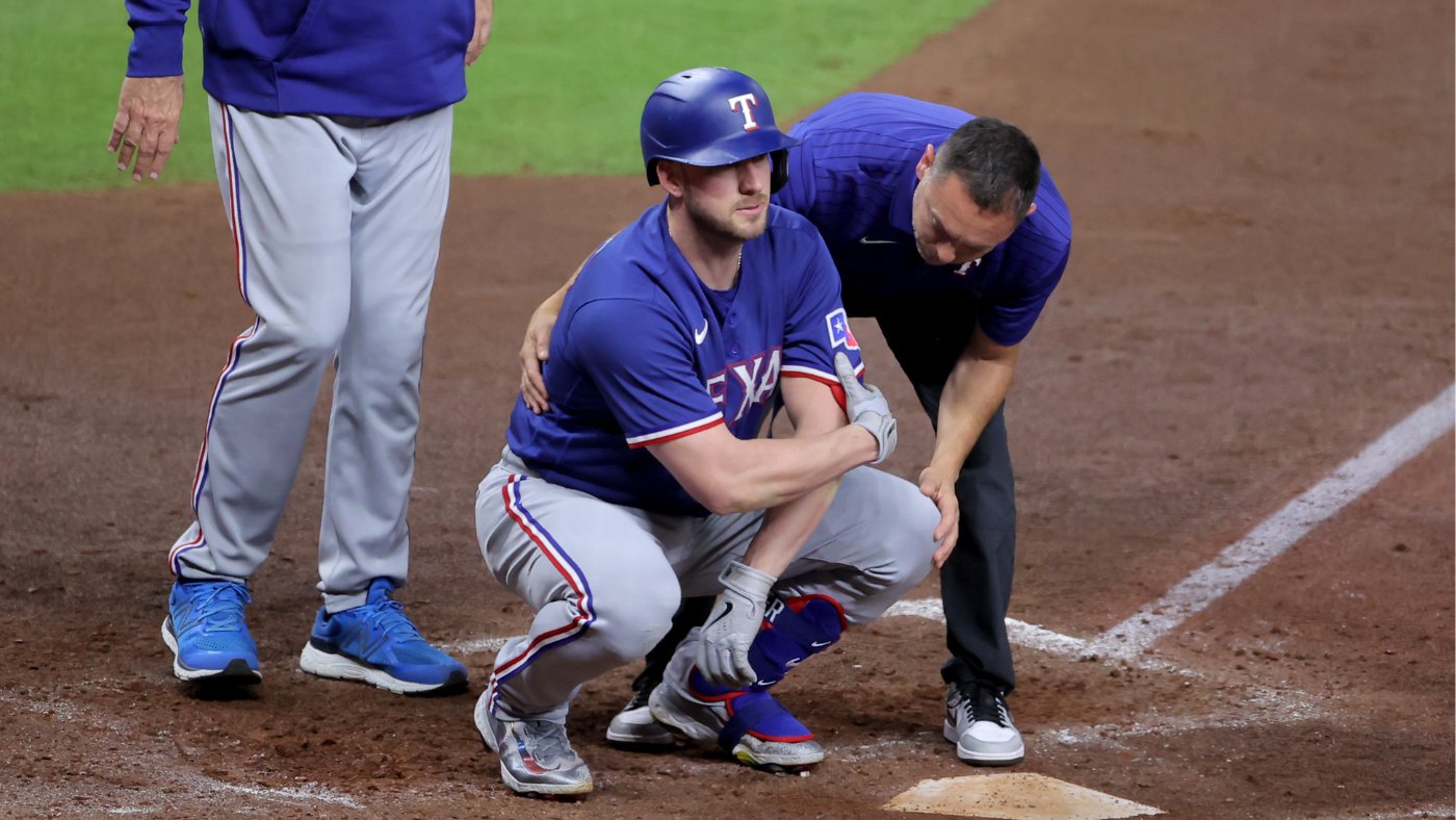 Mitch Garver injury update: World Series-bound Rangers DH avoids rib fracture after getting hit during ALCS