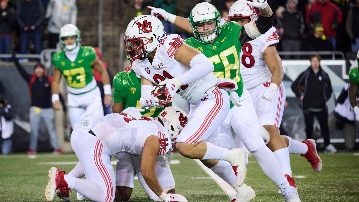 NCAA Football: Utah at Oregon