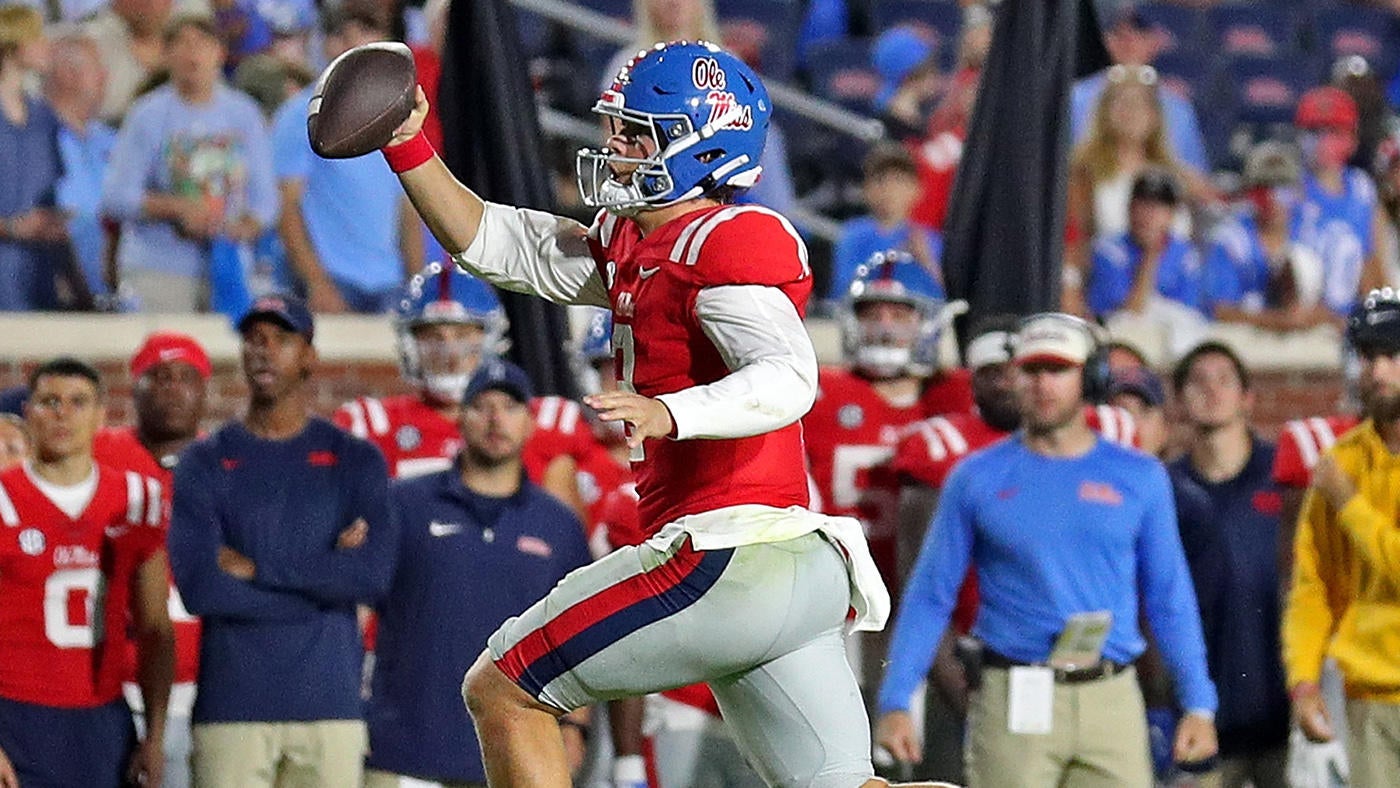 Ole Miss coach Lane Kiffin expects QB Jaxson Dart to return to team in 2024: ‘He’s said he’s coming back’