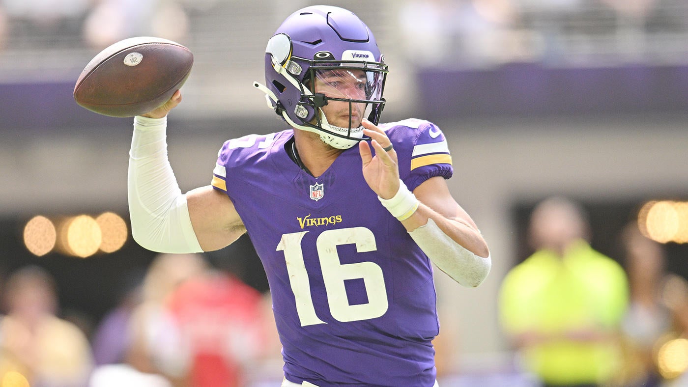 Who is Jaren Hall? Vikings rookie backup QB takes over for Kirk Cousins, who's feared to have torn Achilles