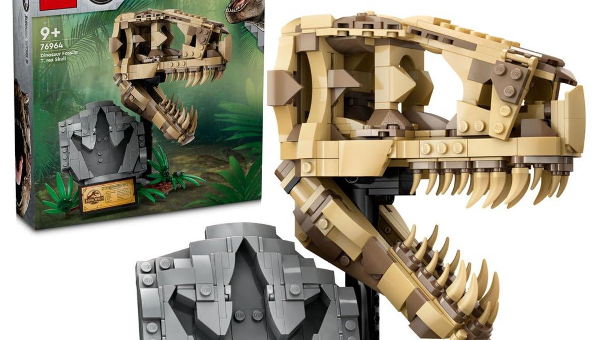 The First LEGO Jurassic World Sets Unveiled For 2024 Are On Sale Now