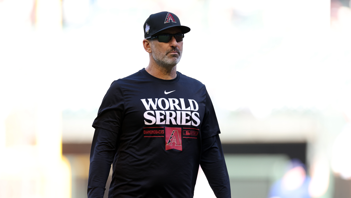 Torey Lovullo extension: NL champion Diamondbacks sign manager to new deal through 2026, per report