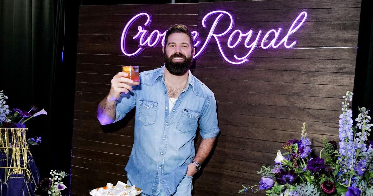 Jordan Davis Talks CMA Awards, Crown Royal Charity Partnership (Exclusive)