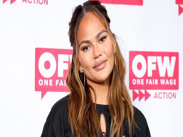 Chrissy Teigen Cookware Lid Exploded in Customer's Kitchen, Viral Facebook Post Claims