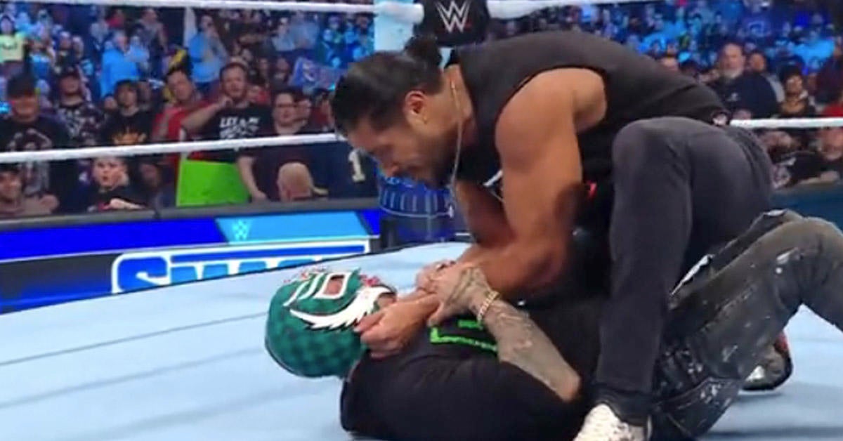 Santos Escobar Turns on Rey Mysterio and WWE's LWO on SmackDown
