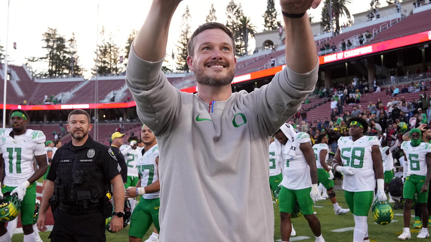 Oregon's Dan Lanning shoots down potential interest in Texas A&M coaching job: 'I'm not going anywhere'