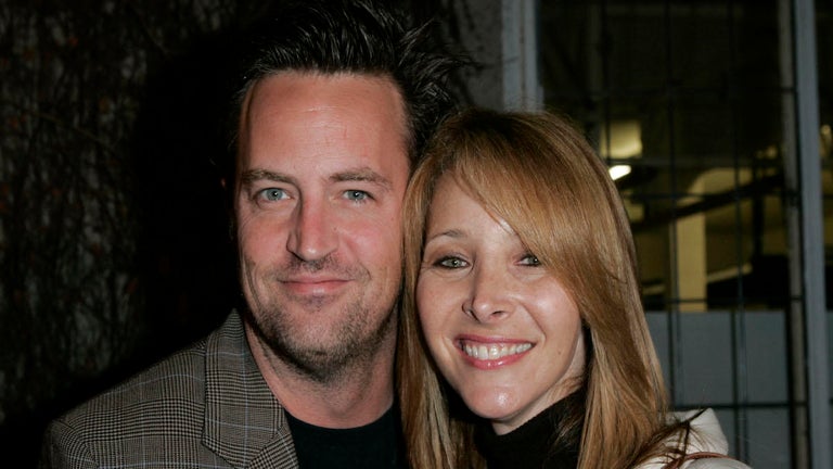 Lisa Kudrow Pens Heartfelt Tribute to Matthew Perry: 'Thank You for That'