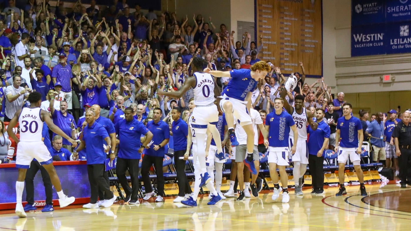 Watch: Dayton upsets No. 4 Kansas on wild buzzer beater