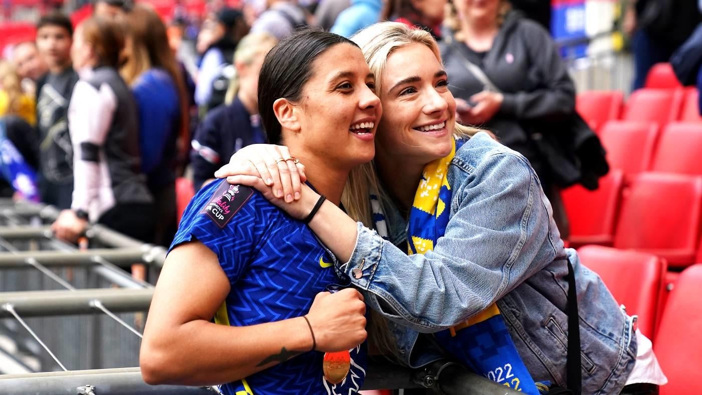 kristie-mewis-sam-kerr-getty.jpg