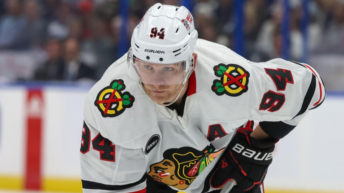 Corey Perry releases apology for ‘inappropriate’ behavior after Blackhawks terminate his contract