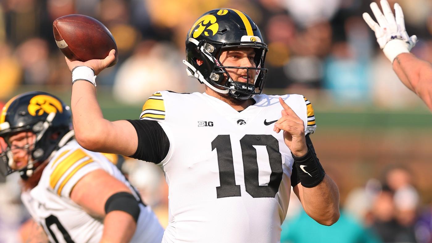 Michigan vs. Iowa score Live updates, college football scores, 2023