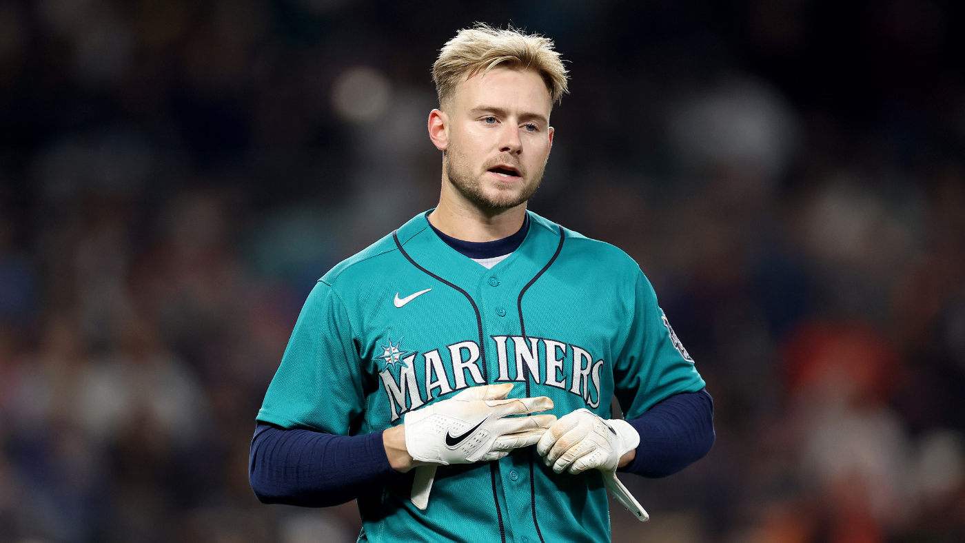 Jarred Kelenic trade: Mariners send former top prospect, pitcher Marco Gonzales to Braves in salary dump