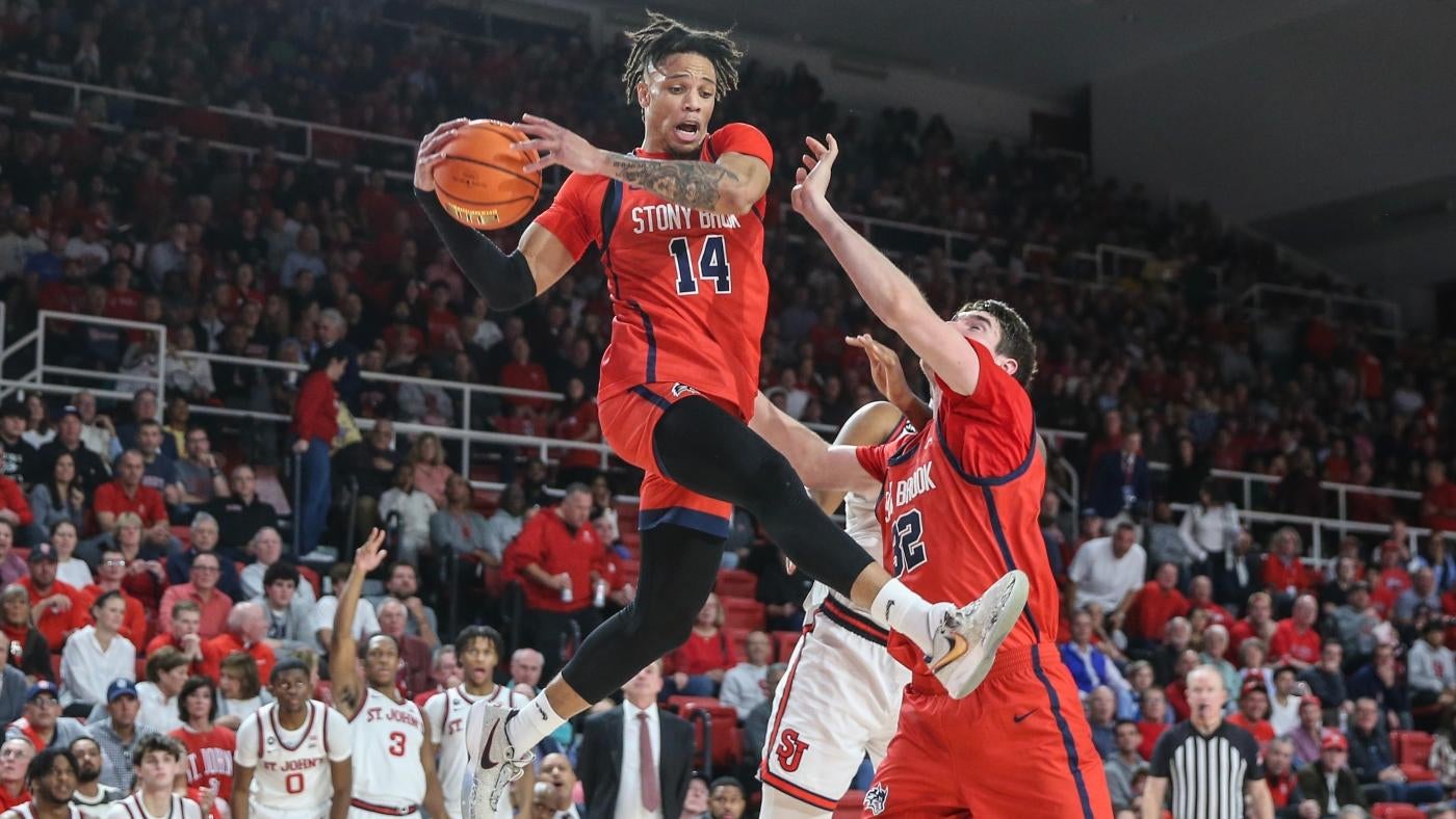 
                        Stony Brook vs. Norfolk State odds, spread: 2023 college basketball picks, Dec. 13 best bets from proven model
                    