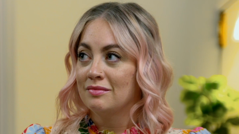 'Married at First Sight': Austin and Becca Discuss Their Differences With Each Other's Friends in Exclusive Sneak Peek