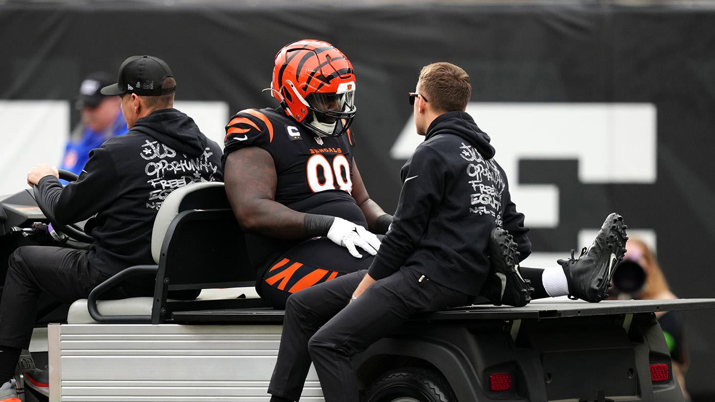 D.J. Reader to undergo MRI for potential quad injury after Bengals DT exited matchup vs. Vikings, per report